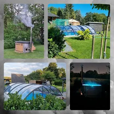 Ferienhaus-am-scharmuetzelsee Sauna, Pool & Badezuber Σπίτι διακοπών *