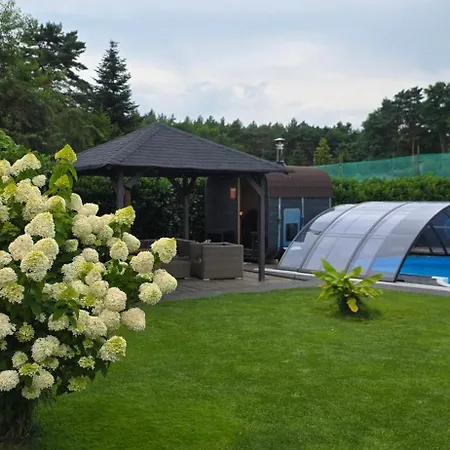 Ferienhaus-am-scharmuetzelsee Sauna, Pool & Badezuber * Wendisch Rietz